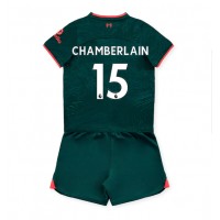 Dres Liverpool Chamberlain #15 Rezervni za djecu 2022-23 Kratak Rukav (+ kratke hlače)